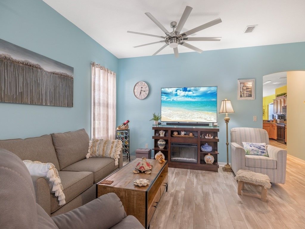 221 Briarcliff Circle, Sebastian, FL 32958 Photo