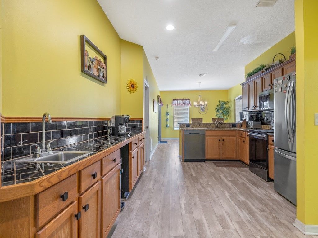 221 Briarcliff Circle, Sebastian, FL 32958 Photo