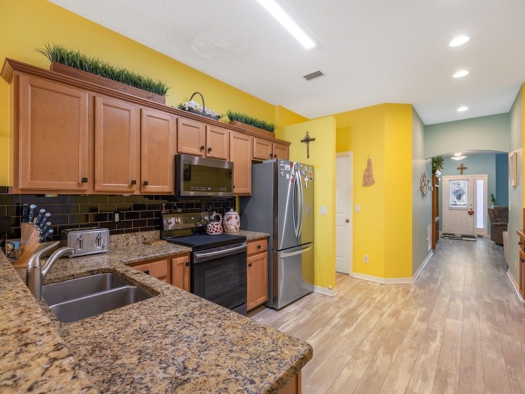 221 Briarcliff Circle, Sebastian, FL 32958 Photo