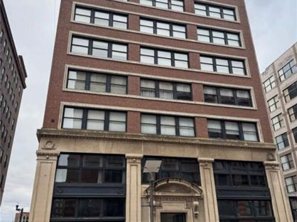 1619 Washington Avenue, Unit 802, St Louis, MO 63103