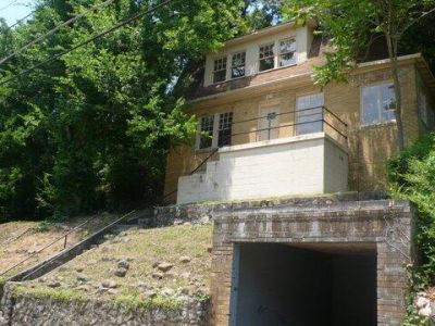 335 Tremont Street, Chattanooga, TN 37405 Main Photo