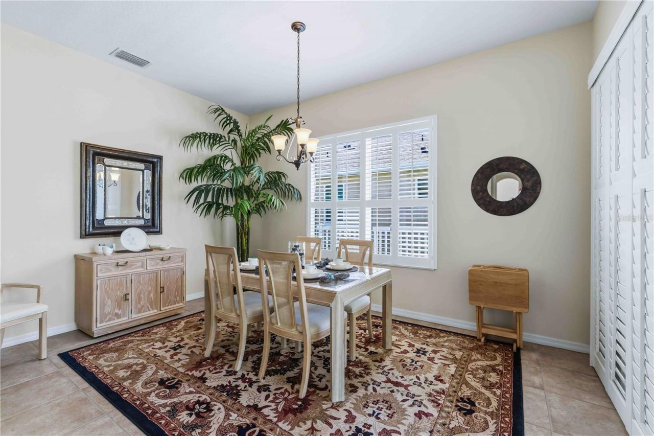 7915 Edmonston Circle, University Park, FL 34201 Photo