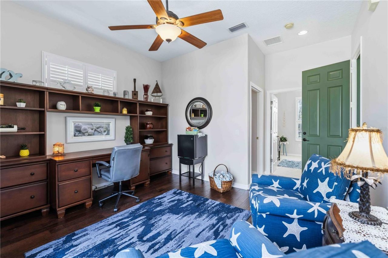 7915 Edmonston Circle, University Park, FL 34201 Photo