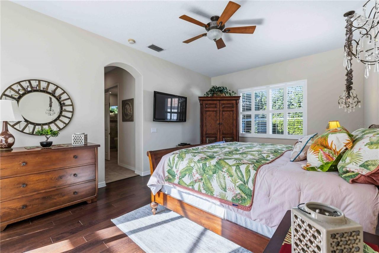 7915 Edmonston Circle, University Park, FL 34201 Photo