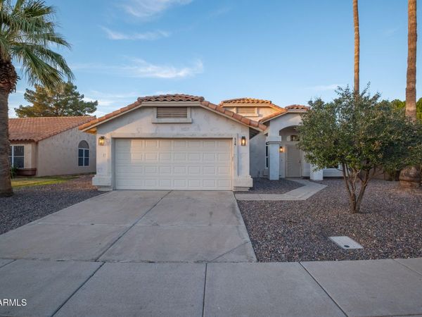 626 W CATCLAW Street, Gilbert, AZ 85233