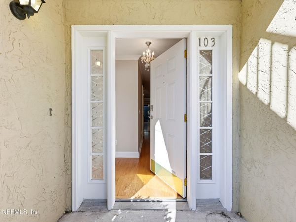 5215 SAN JOSE Boulevard, Unit 103, Jacksonville, FL 32207