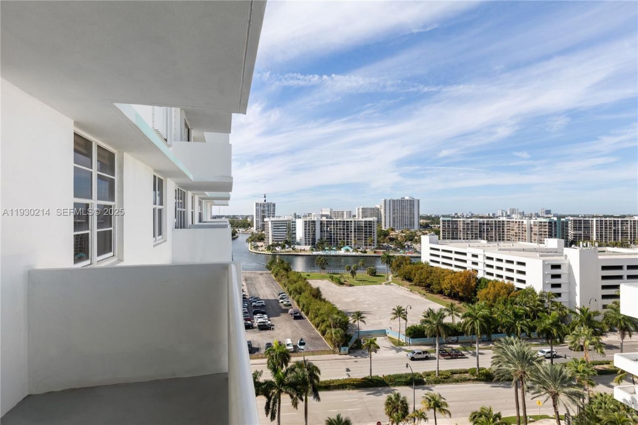 3725 S Ocean Dr, Unit 1421, Hollywood, FL 33019 Photo