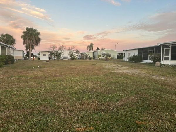 529 PARKWOOD AVENUE, NORTH PORT, FL 34287