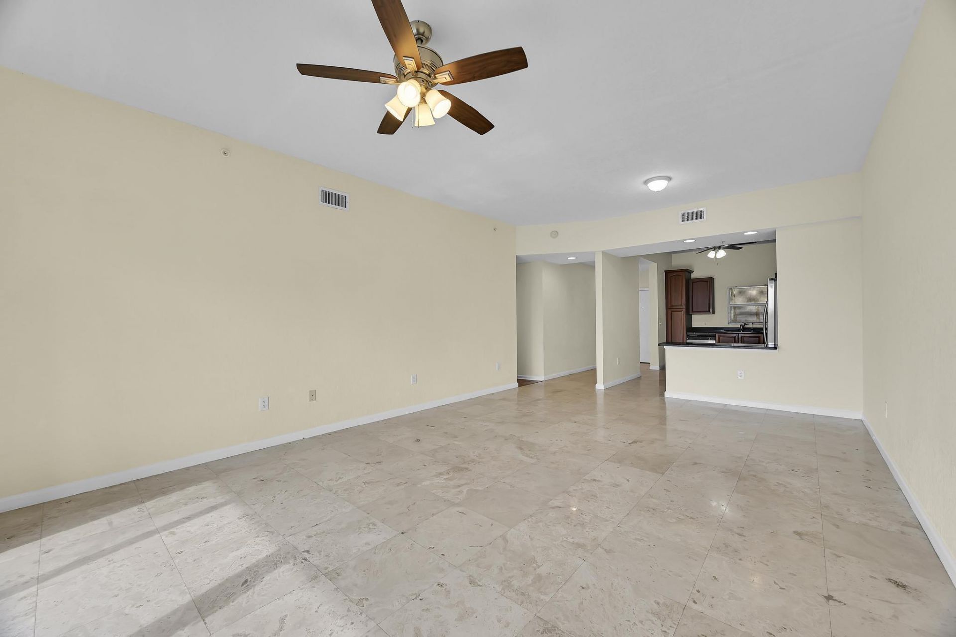 1650 Presidential Way, Unit 504, West Palm Beach, FL 33401 Photo
