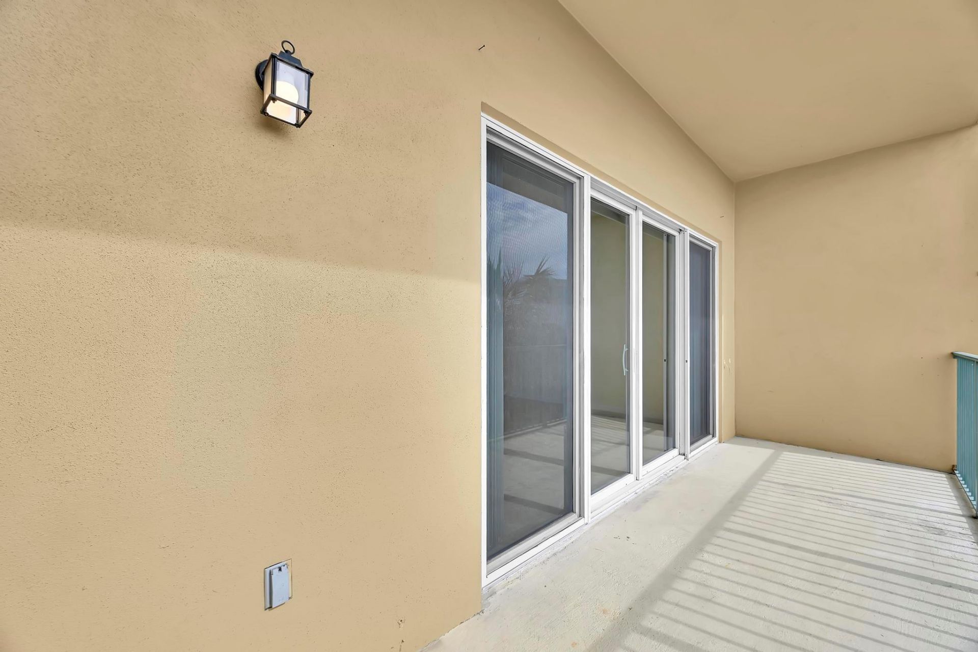 1650 Presidential Way, Unit 504, West Palm Beach, FL 33401 Photo