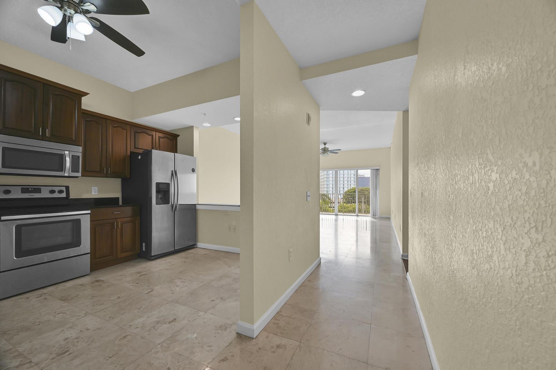 1650 Presidential Way, Unit 504, West Palm Beach, FL 33401 Photo