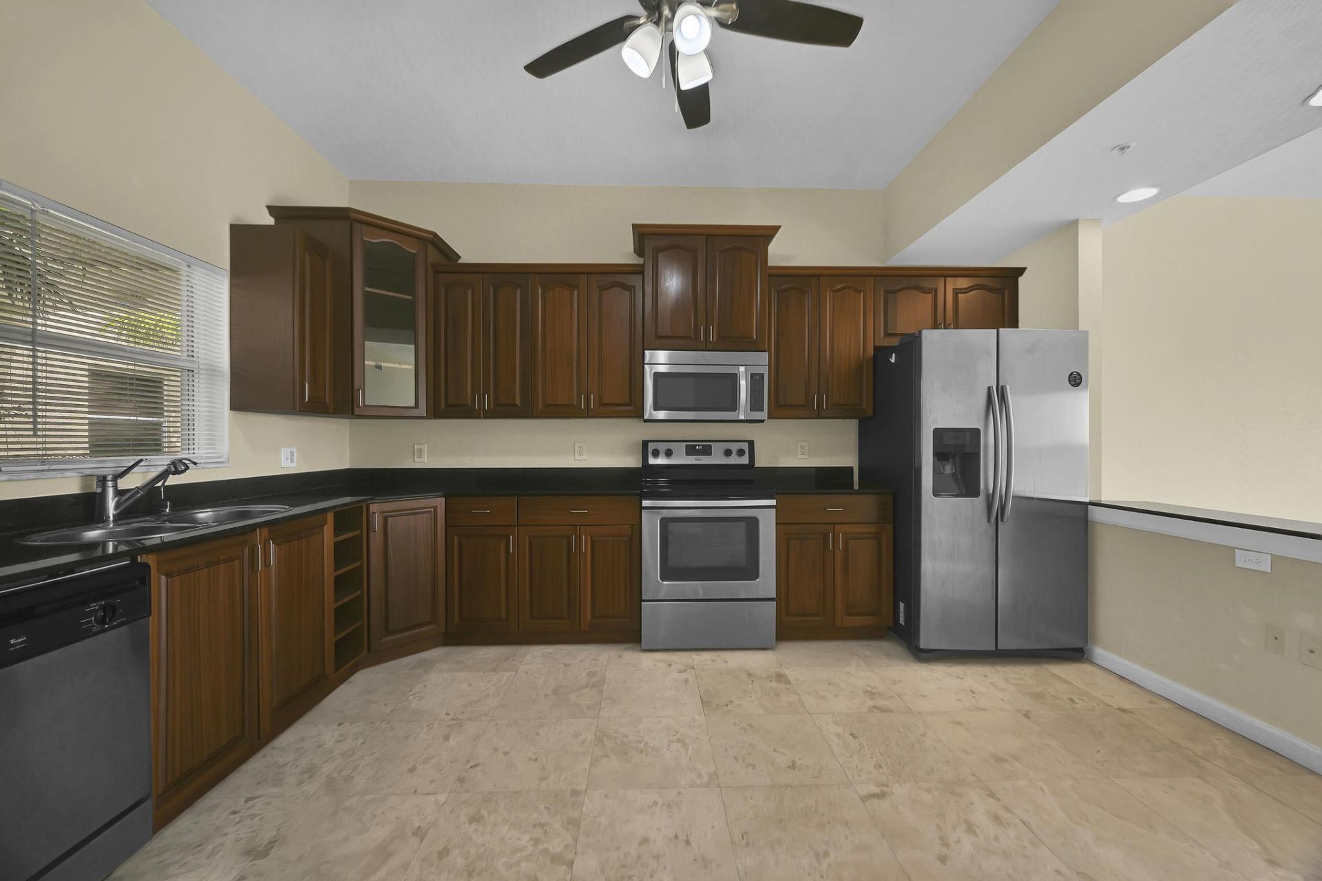 1650 Presidential Way, Unit 504, West Palm Beach, FL 33401 Photo