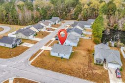 82 Desurrency Ct. photo 4