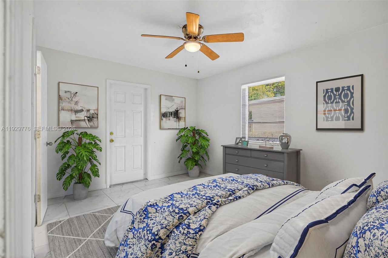 1249 NW 18th St, Fort Lauderdale, FL 33311 Photo