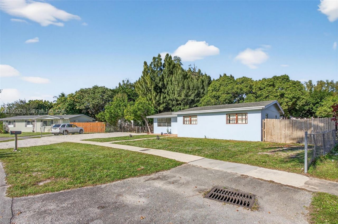 1249 NW 18th St, Fort Lauderdale, FL 33311 Photo