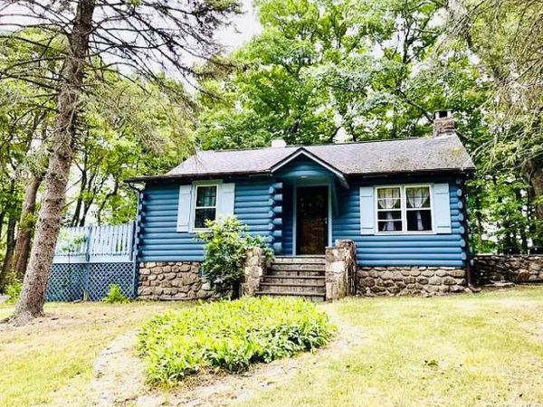 15 Locust Drive, Cold Spring, NY 10516