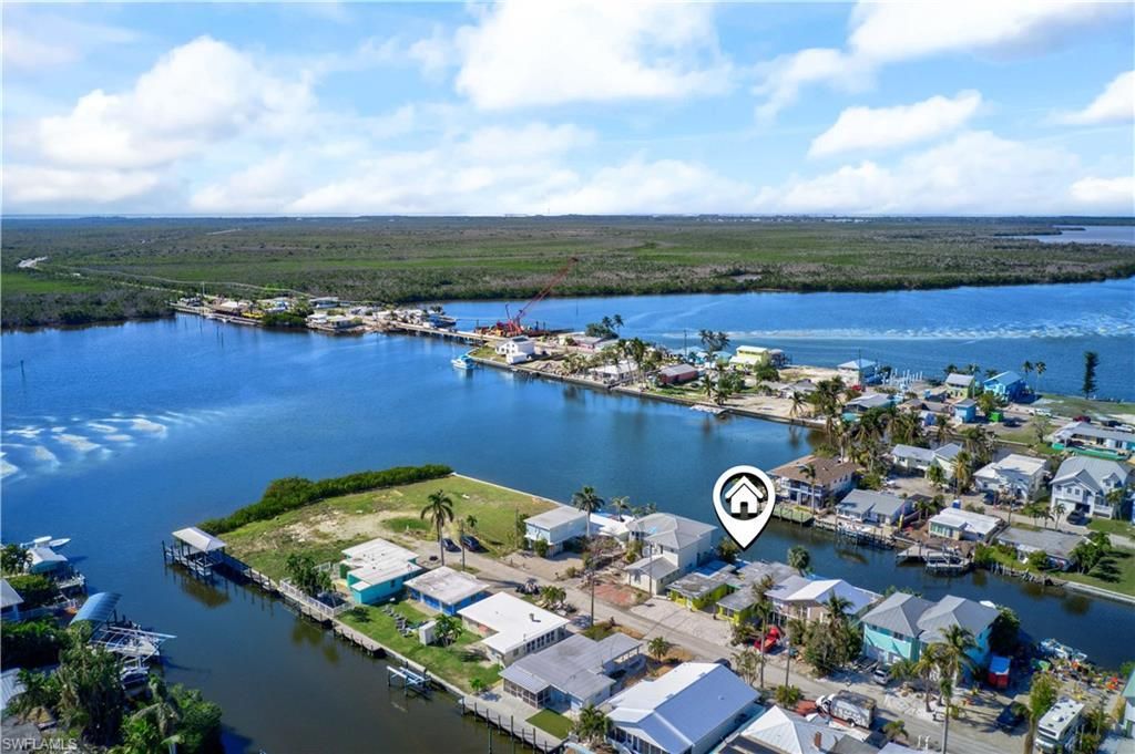 2606 Second St, Matlacha, FL 33993 Photo