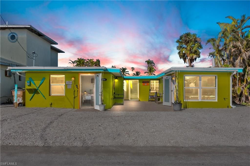 2606 Second St, Matlacha, FL 33993 Photo