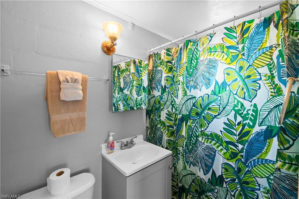 2606 Second St, Matlacha, FL 33993 Photo