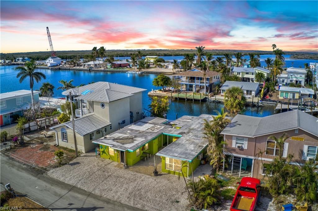 2606 Second St, Matlacha, FL 33993 Photo