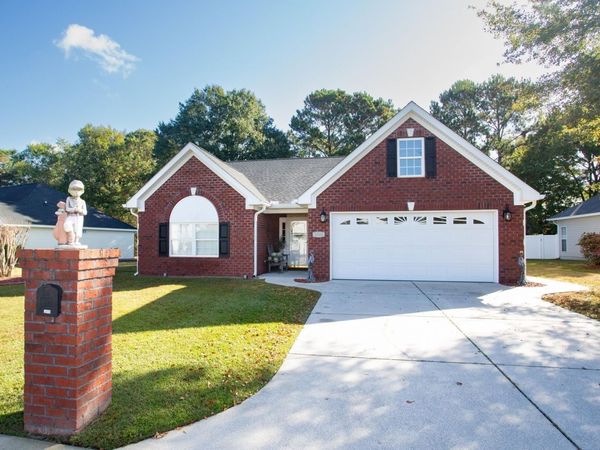 3886 Stillwood Dr., Myrtle Beach, SC 29588
