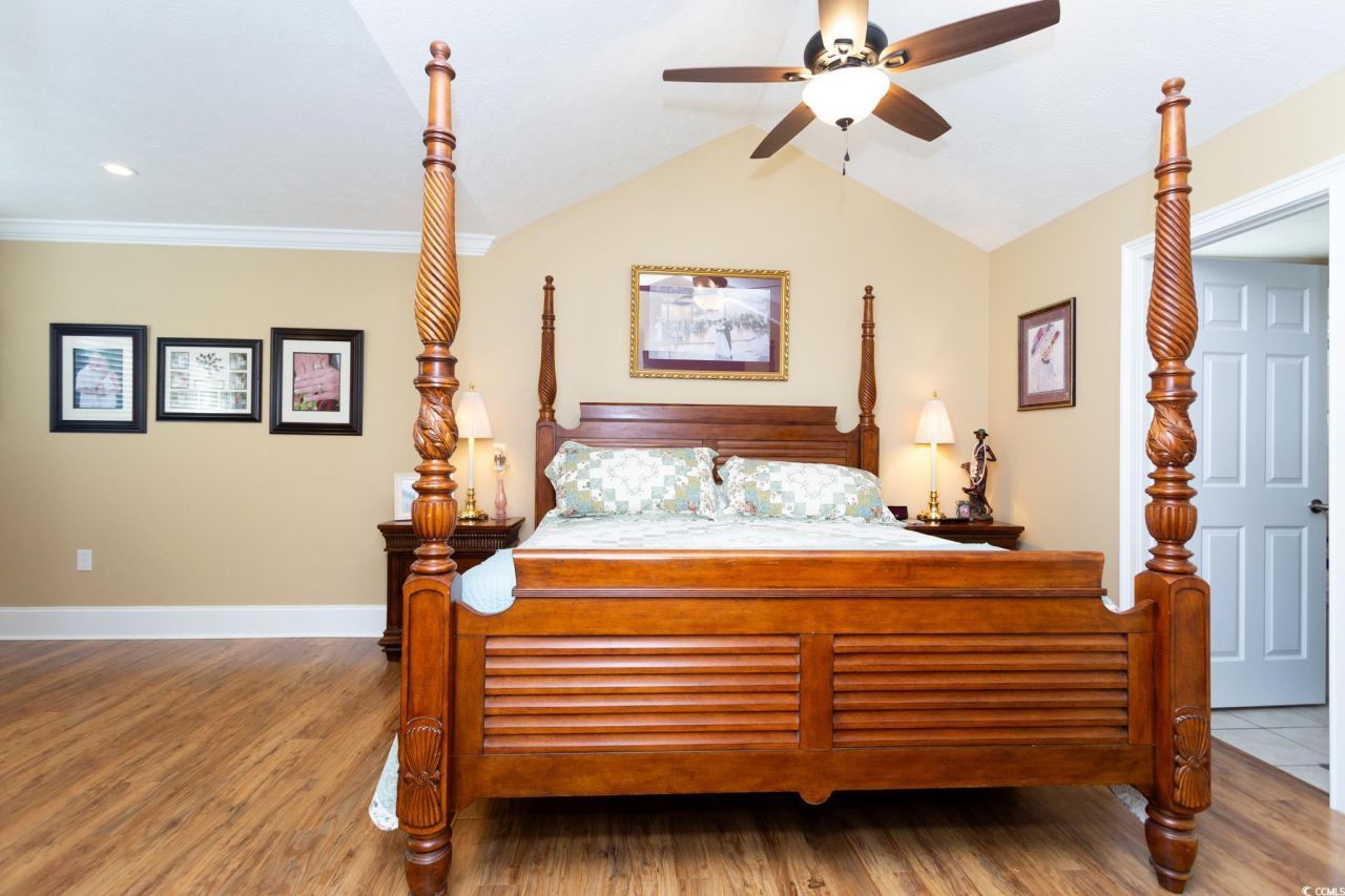 3886 Stillwood Dr. Photo 16