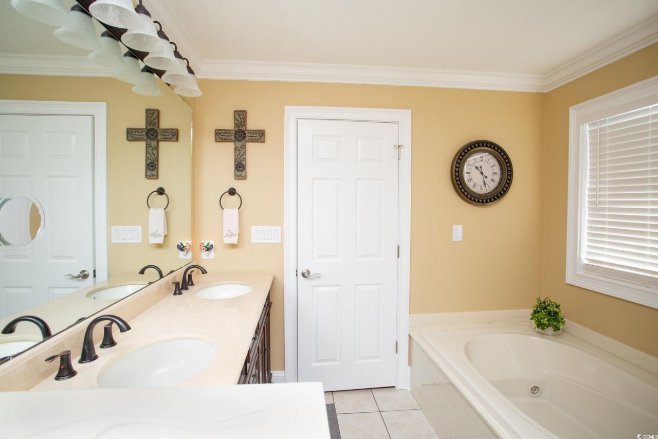 3886 Stillwood Dr. Photo 21