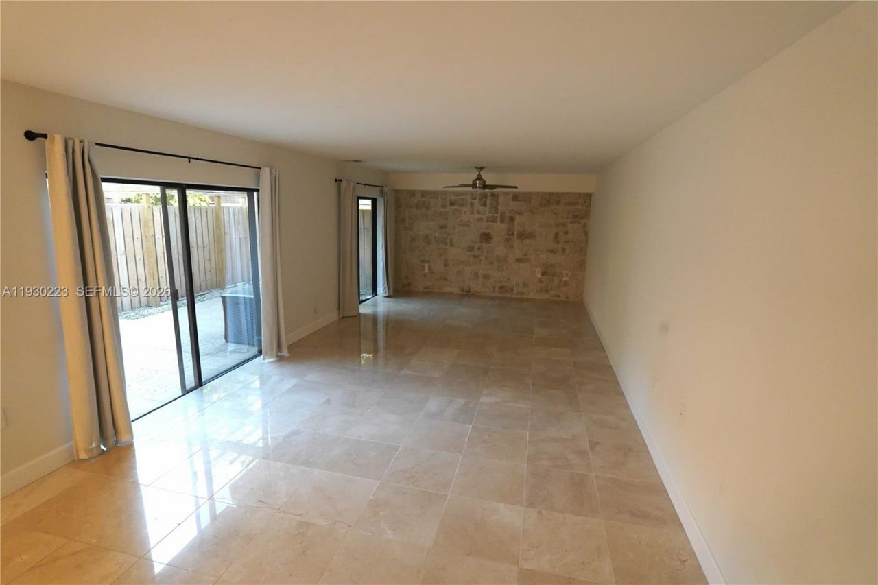 2427 24th Lane, Palm Beach Gardens, FL 33418 Photo