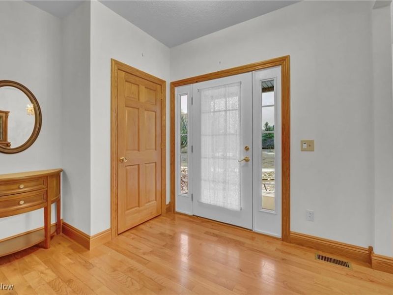 340 Granger Drive, Lagrange, OH 44050 Photo 13