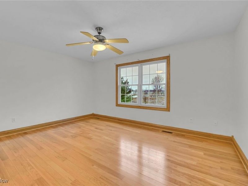 340 Granger Drive, Lagrange, OH 44050 Photo 24