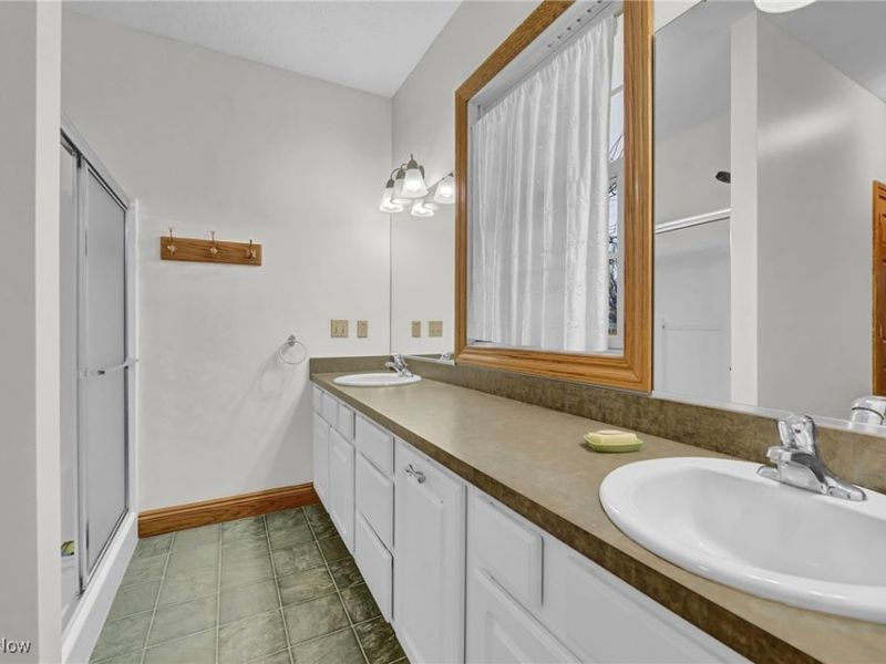 340 Granger Drive, Lagrange, OH 44050 Photo 34