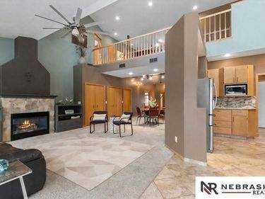 515 Pier 2, Lincoln, NE 68528