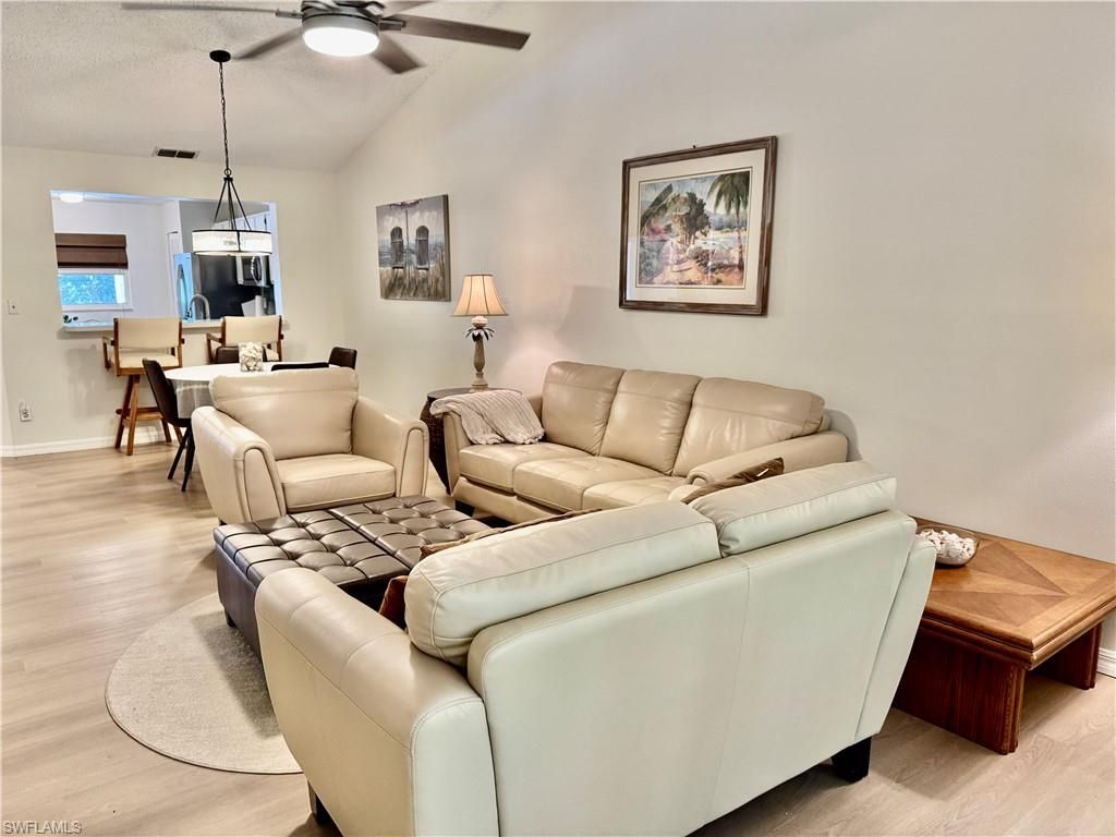 645 Squire Ct, Unit 202, Naples, FL 34104 Photo