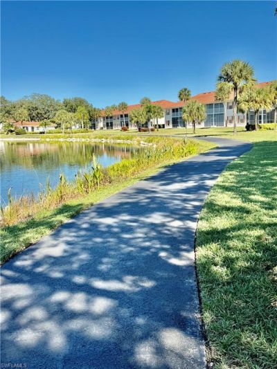645 Squire Ct, Unit 202, Naples, FL 34104 Photo