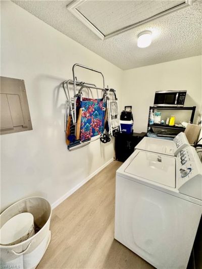 645 Squire Ct, Unit 202, Naples, FL 34104 Photo