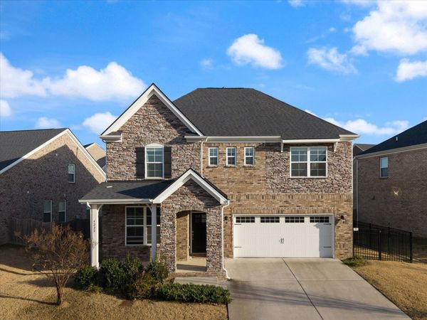 4229 Magnolia Farms Dr , Hermitage, TN 37076