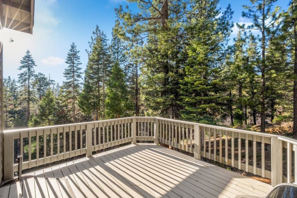 1360 Canterbury Drive, Kings Beach, CA 96143 Photo