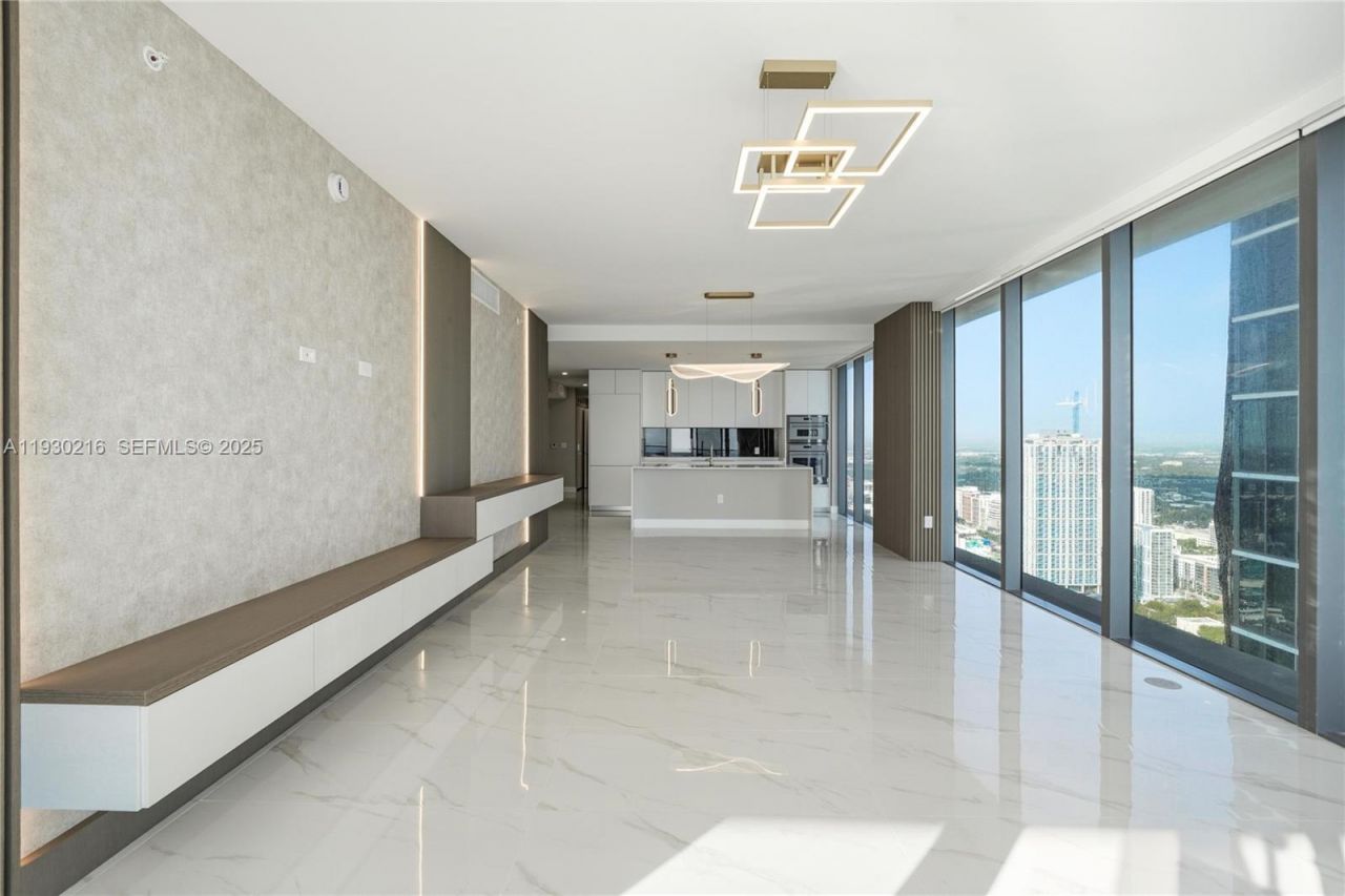 700 NE 24th St, Unit 4801, Miami, FL 33137 Photo