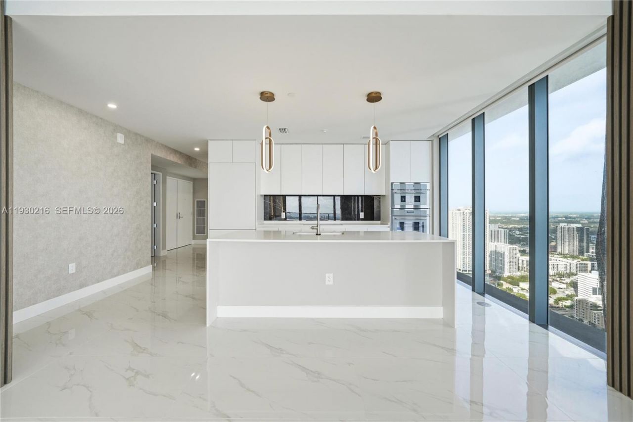 700 NE 24th St, Unit 4801, Miami, FL 33137 Photo