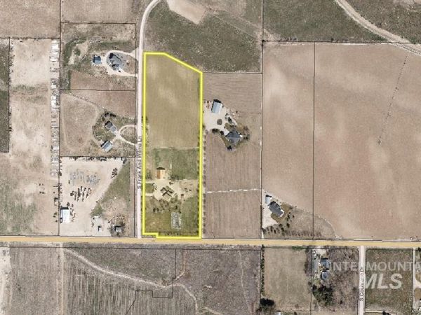950 W Lake Hazel Rd, Meridian, ID 83642