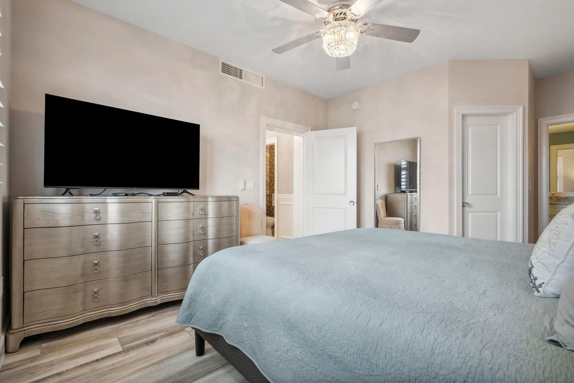 9900 S Ocean Drive, Unit 1601, Jensen Beach, FL 34957 Photo