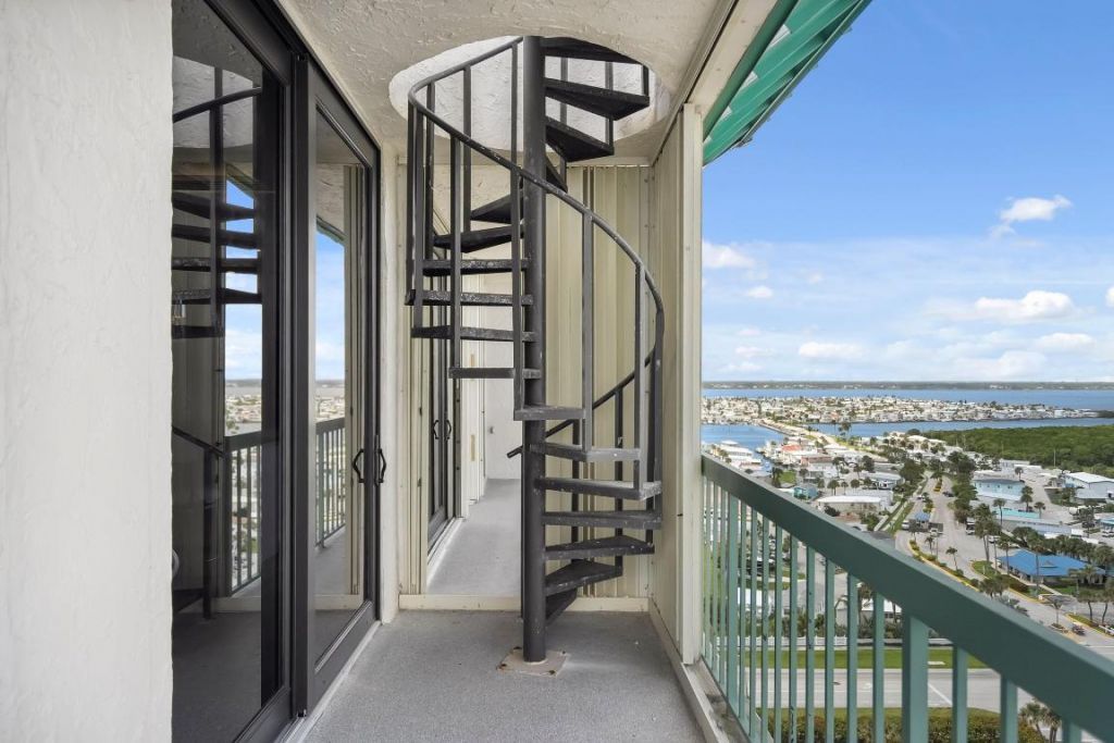 9900 S Ocean Drive, Unit 1601, Jensen Beach, FL 34957 Photo