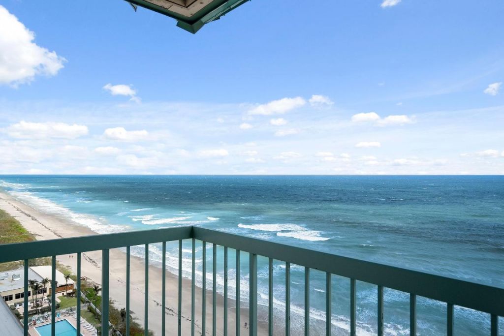 9900 S Ocean Drive, Unit 1601, Jensen Beach, FL 34957 Photo
