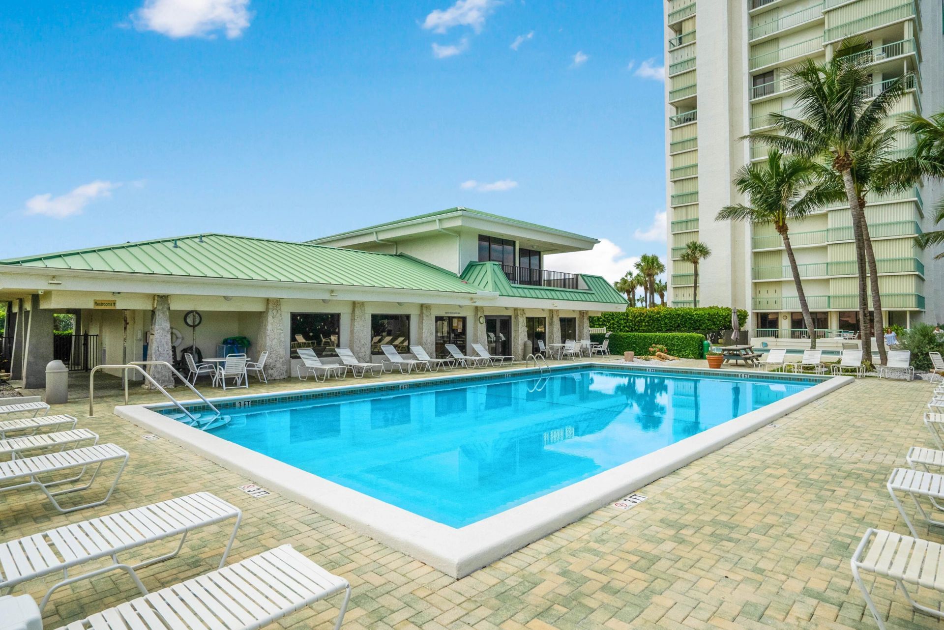 9900 S Ocean Drive, Unit 1601, Jensen Beach, FL 34957 Photo