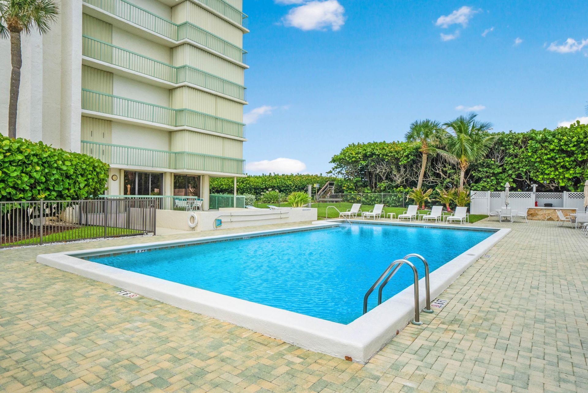 9900 S Ocean Drive, Unit 1601, Jensen Beach, FL 34957 Photo
