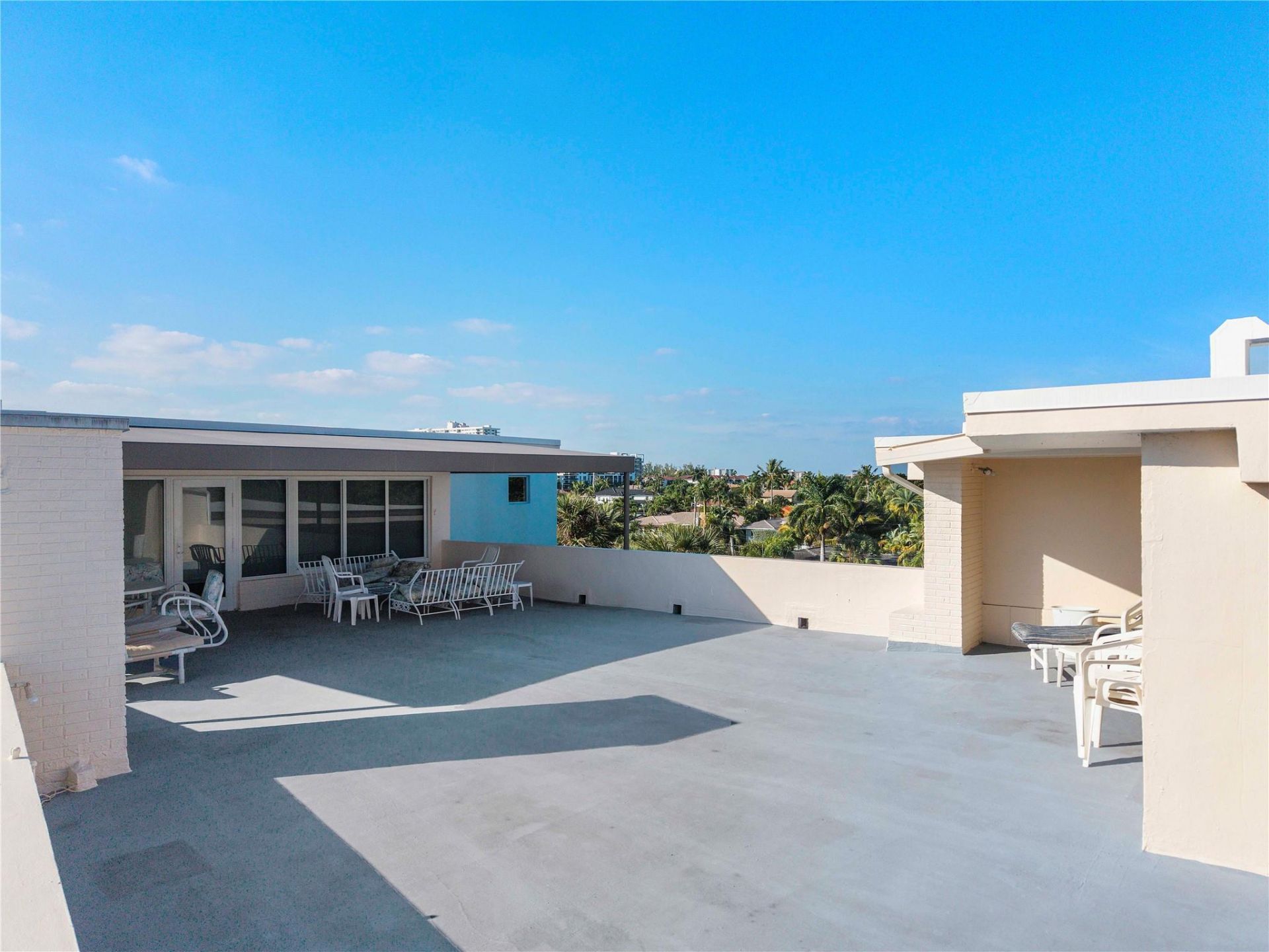 1967 S Ocean Boulevard, Unit 201, Lauderdale by the Sea, FL 33062 Photo