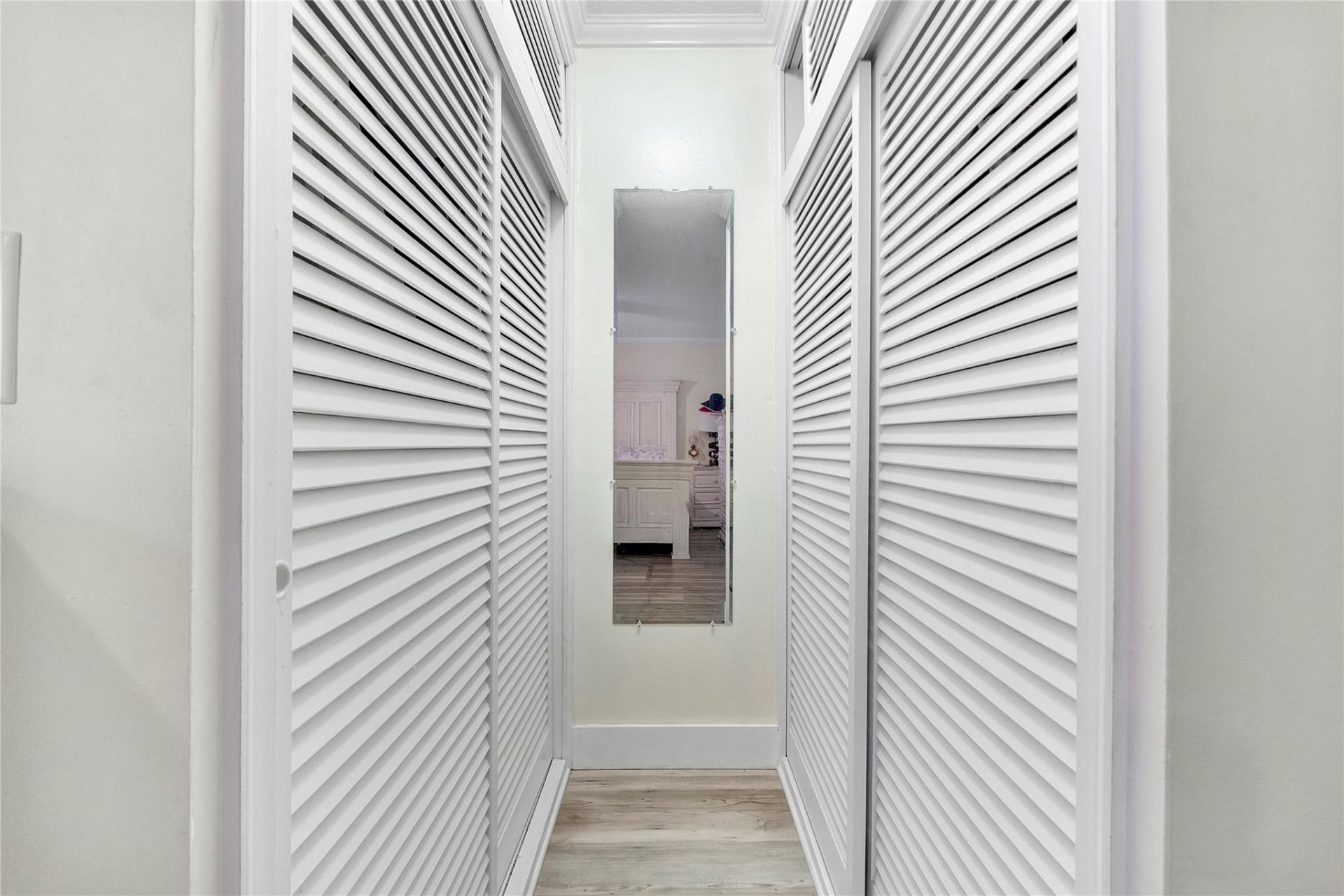 1967 S Ocean Boulevard, Unit 201, Lauderdale by the Sea, FL 33062 Photo