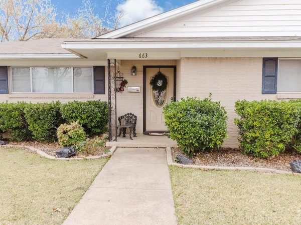 663 6th Street, Honey Grove, TX 75446