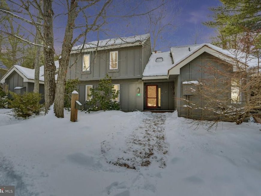 38 Alpine, Lake Harmony, PA 18624 Main Photo