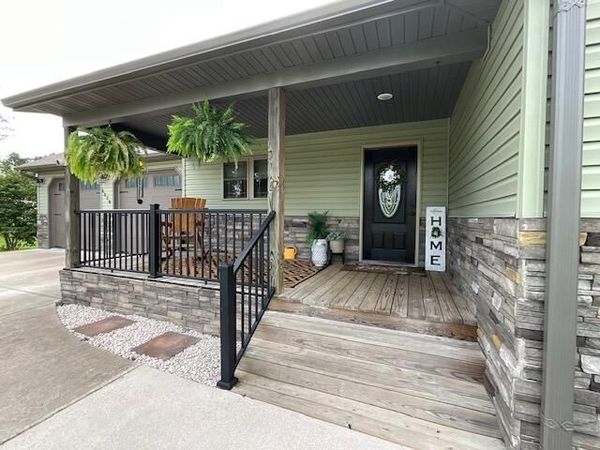 1278 Fox Circle Drive, Mountain View, MO 65548